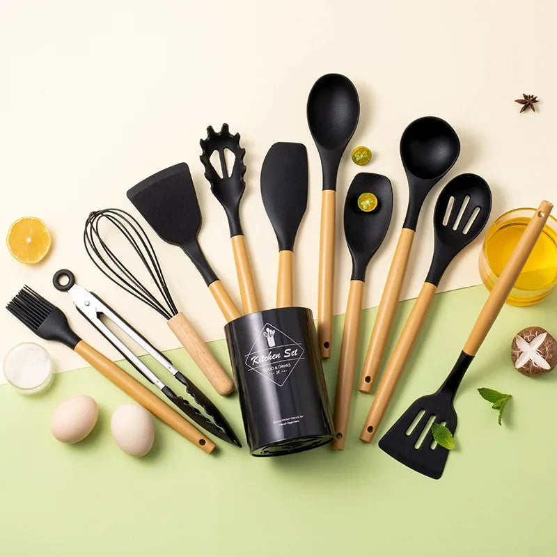 MesaWorks™ Pure 12-Piece Silicone Utensil Suite
