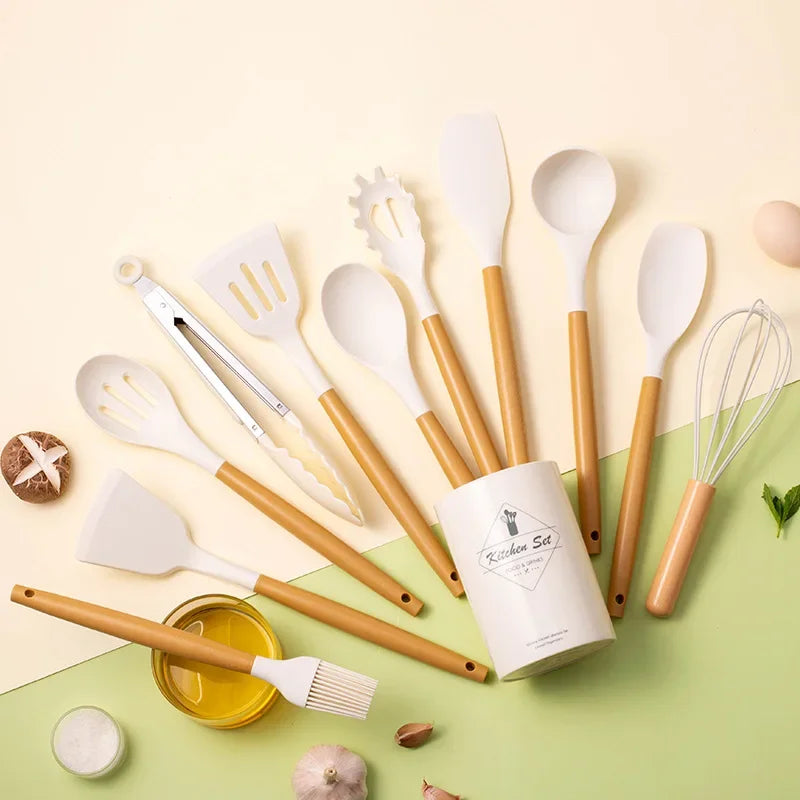 MesaWorks™ Pure 12-Piece Silicone Utensil Suite