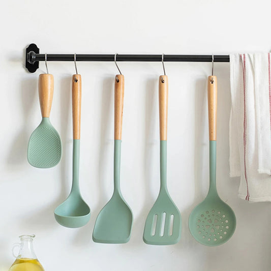 MesaWorks™ Organic Silicone & Wood Utensil Set.