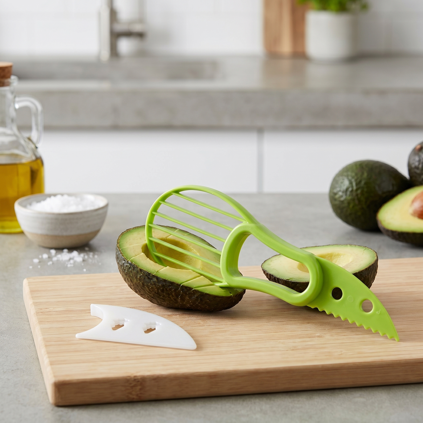 3-in-1 Avocado Slicer, Pitter and Cutter Tool - Multi-Function Fruit Slicer - MesaWorks™